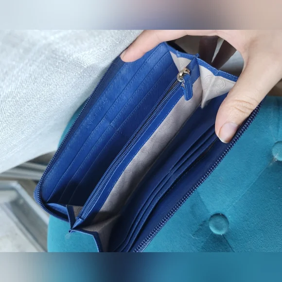 **SALE*Michael Kors Blue Wallet with Gold-Toned Label - Picture 2 of 6